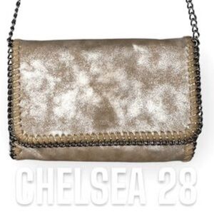 Chelsea 28 Silver Metallic Shoulder Bag